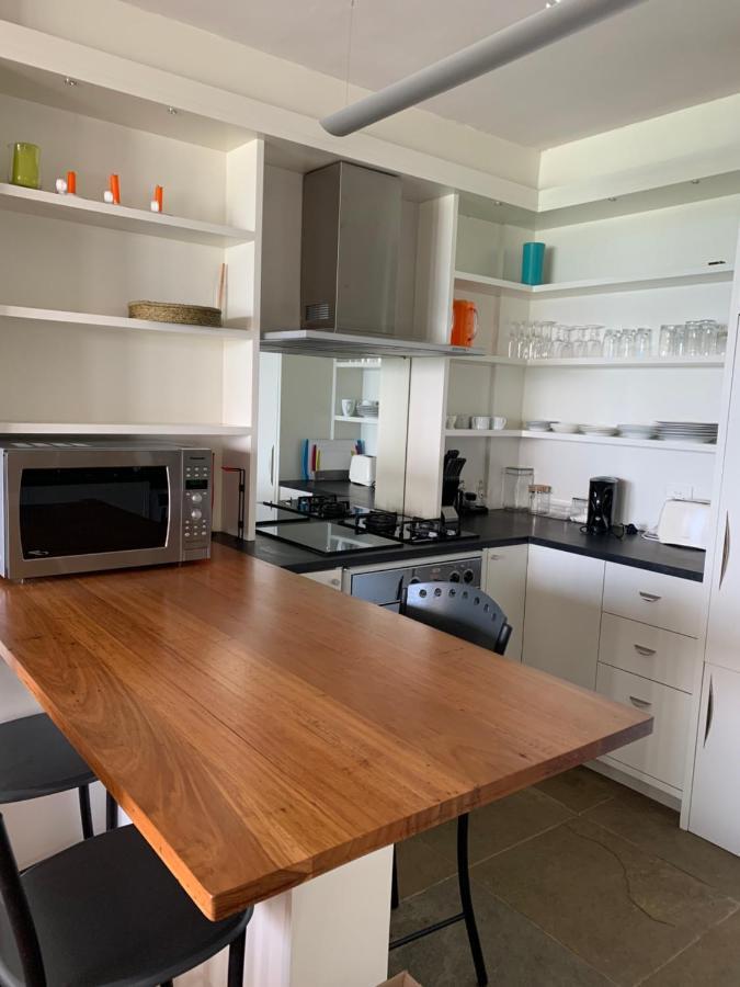 Seaview Apartment In Muizenberg Bagian luar foto