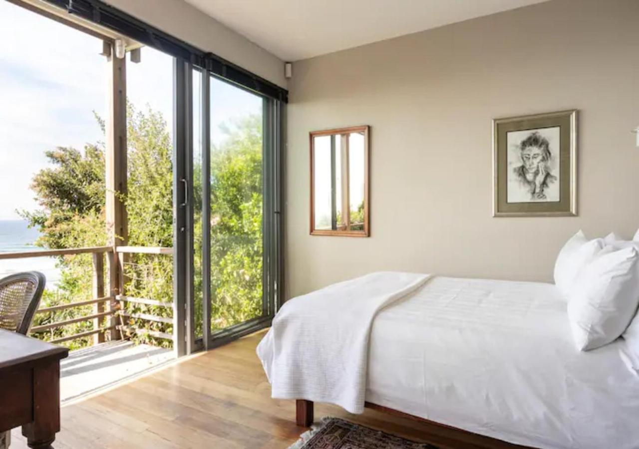 Seaview Apartment In Muizenberg Bagian luar foto